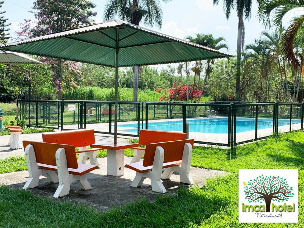 Imca Hotel Buga Esterno foto