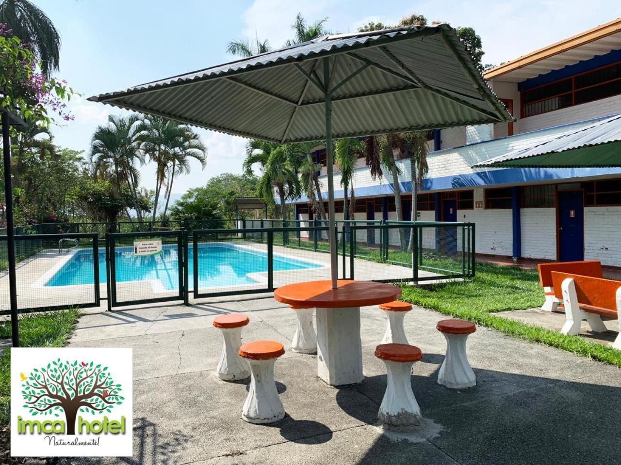 Imca Hotel Buga Esterno foto
