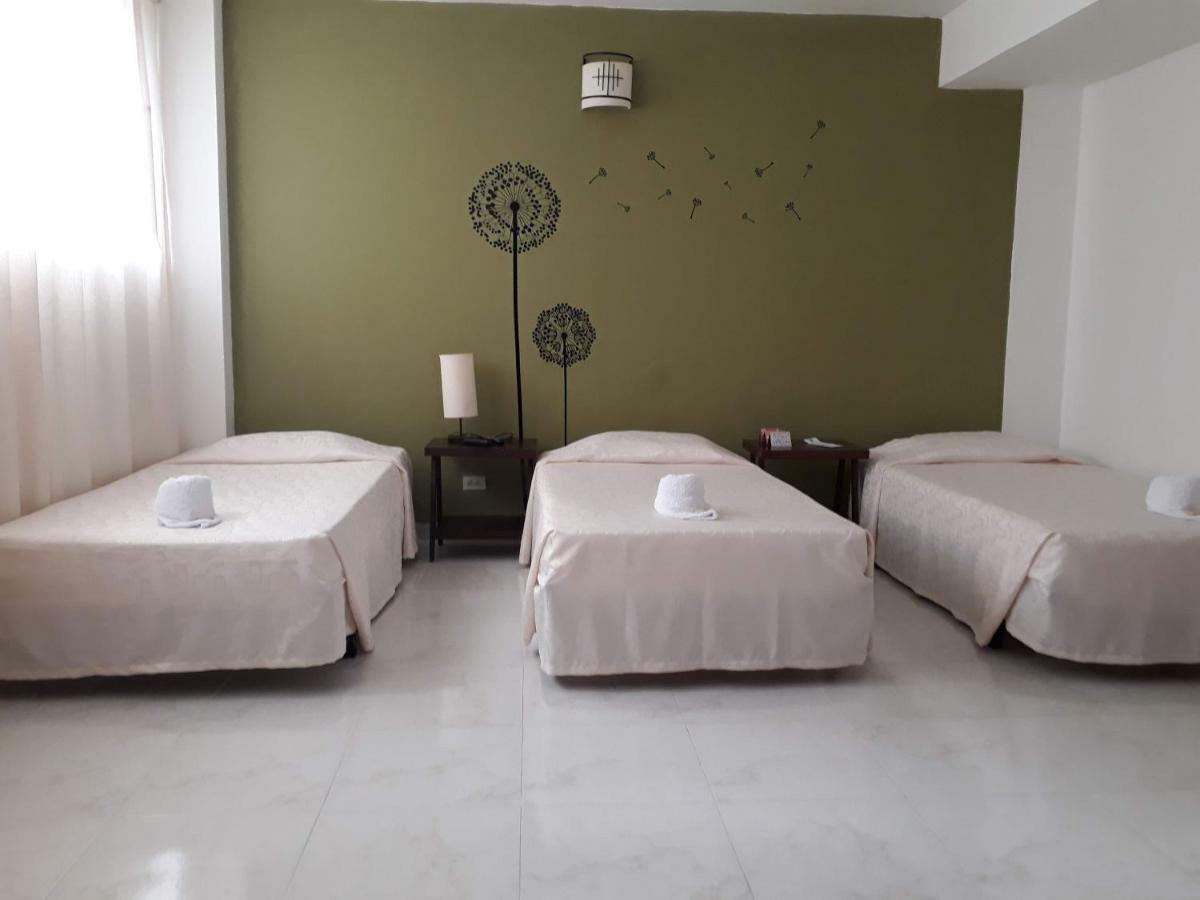 Imca Hotel Buga Esterno foto