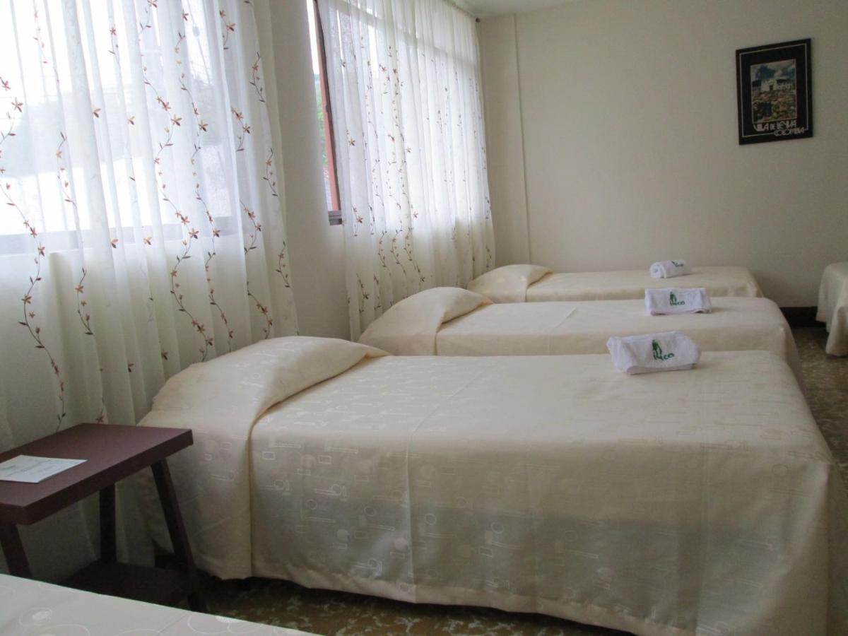 Imca Hotel Buga Esterno foto